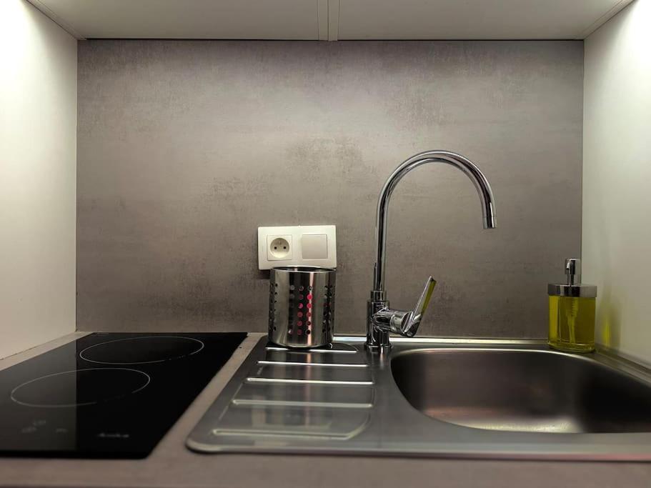 Cherry - Prague Apartment Екстериор снимка